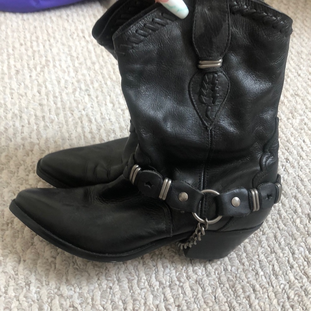 Black leather cowboy boots